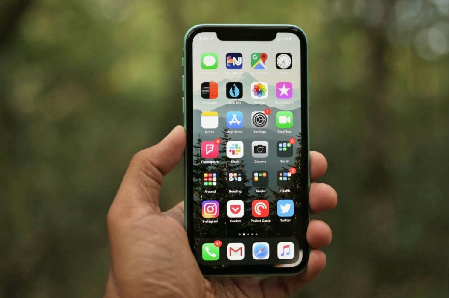 Apple iPhone