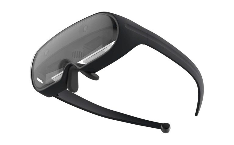 Augmented Reality Headset