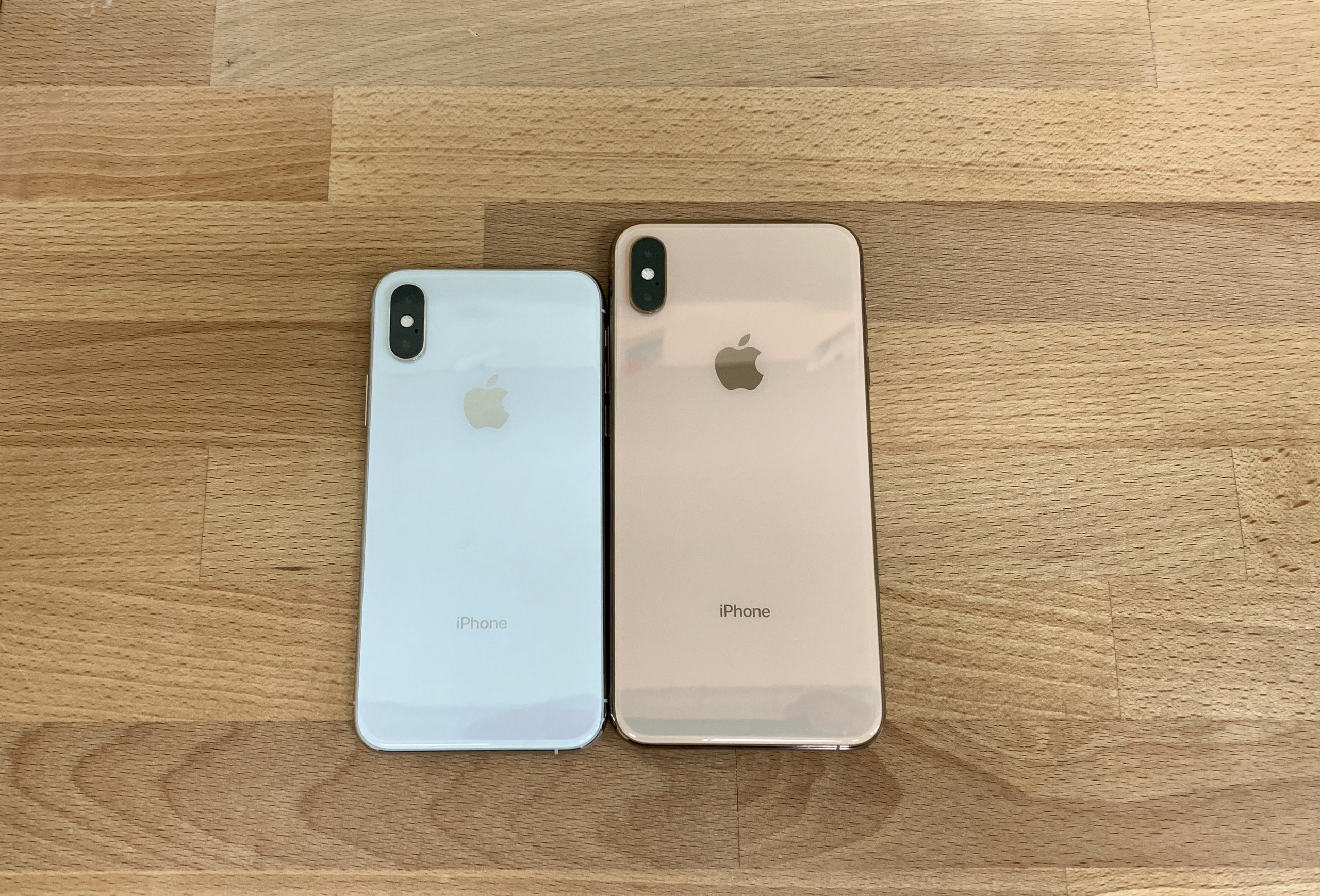 iPhone XS