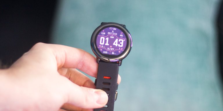 Best Fitness Trackers You Can Buy To Keep Up With Your Health – Check Price