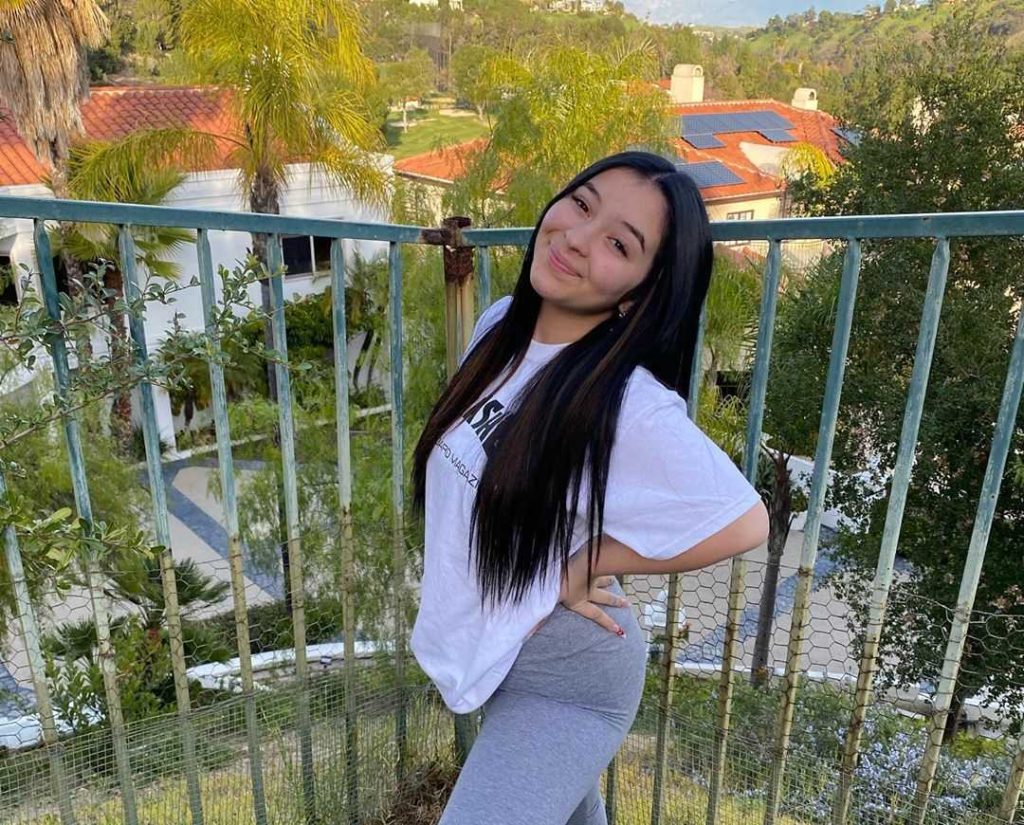 How Old Is Danielle Cohn? Real Age Of This TikTok Star!