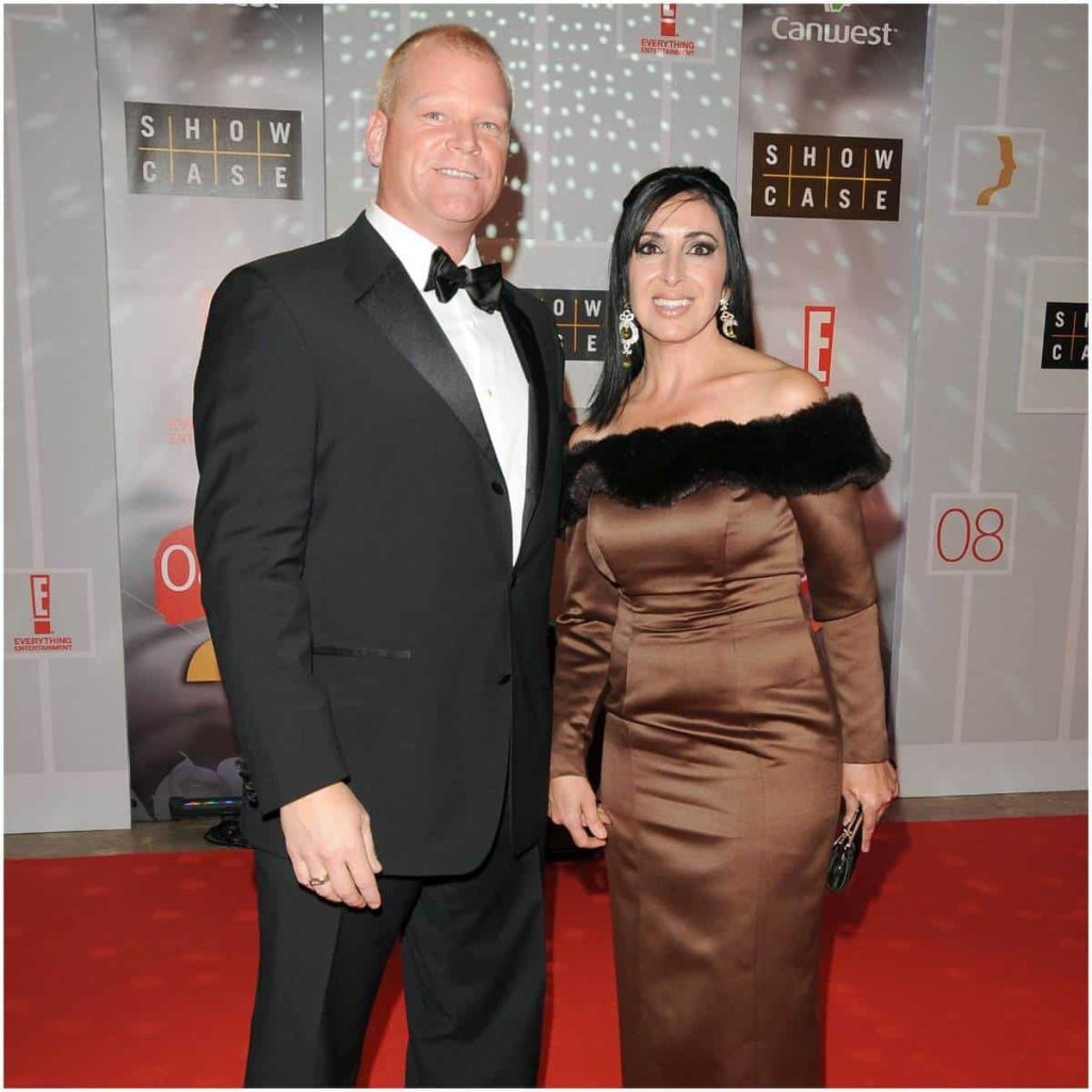 Mike Holmes Wife