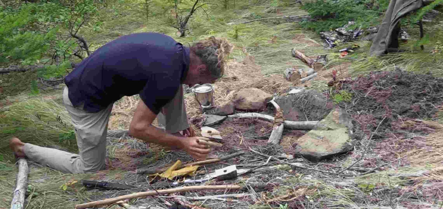 Alone Season 8 Episode 5 Surviving Isn't Easy In Grizzly Mountain