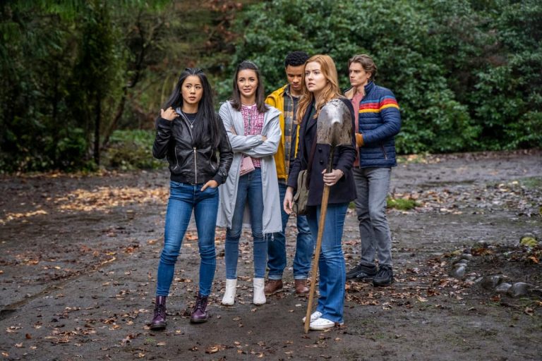 the cast of nancy drew