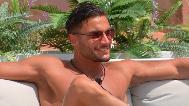 Love Island Season 8 Episode 25