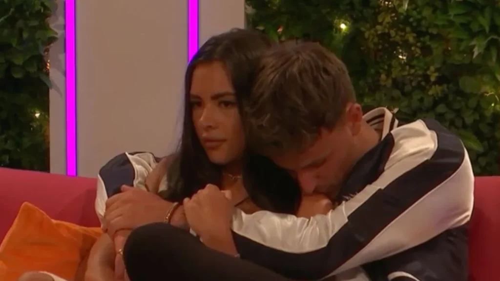 Love Island Season 8 Episode 32