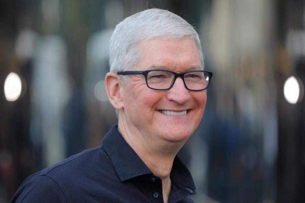 Tim Cook