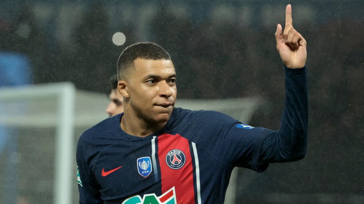 Kylian Mbappe Gay