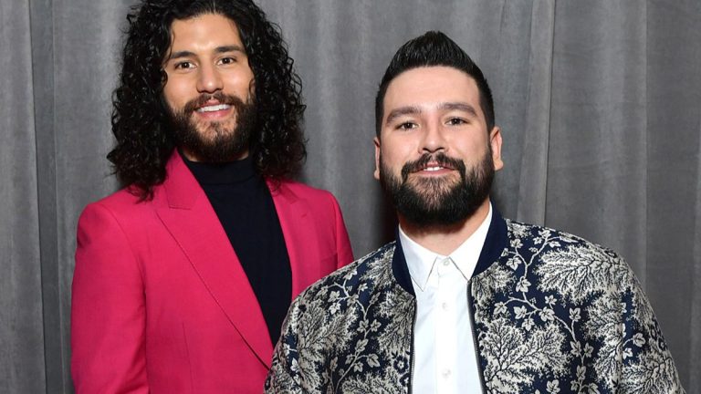 Is Dan And Shay Gay