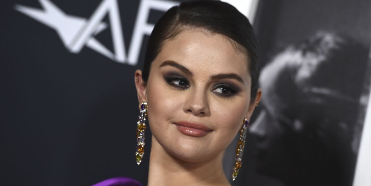 Selena Gomez Weight Gain: Mega Singer Slams Back At Online Trollers!