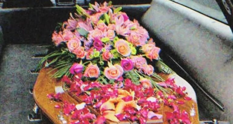 Shocking Revelation: Husband Discovers He Was Divorced for Decades After Wife’s Death”